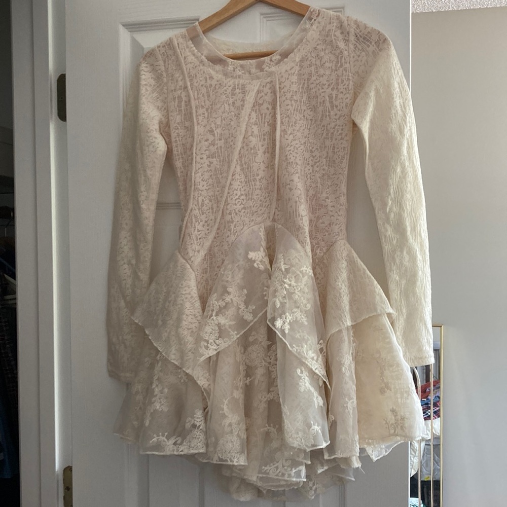Long sleeve sleeved lace mini dress xxs